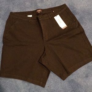 NYDJ Black Bermuda shorts